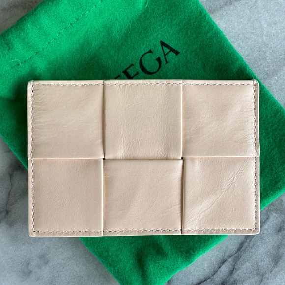 **NWT** Bottega Veneta - Portacard Intrecciato Leather Card Case